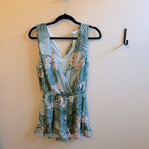 Show Me Your MuMu Hawaiian Print Romper